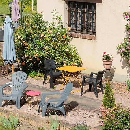 Haras Des Buissonnets Apartment Bois-Anzeray Bagian luar foto